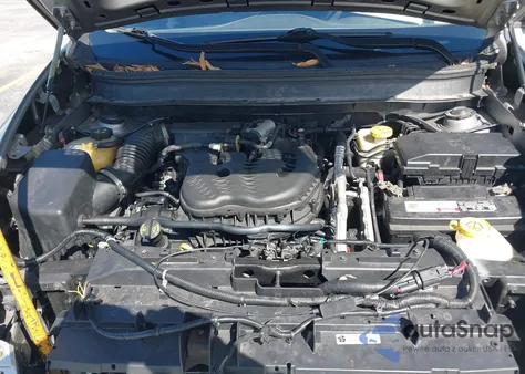 2014 Jeep Cherokee Limited z USA, uszkodzony, nr VIN 1C4PJMDS5EW151466